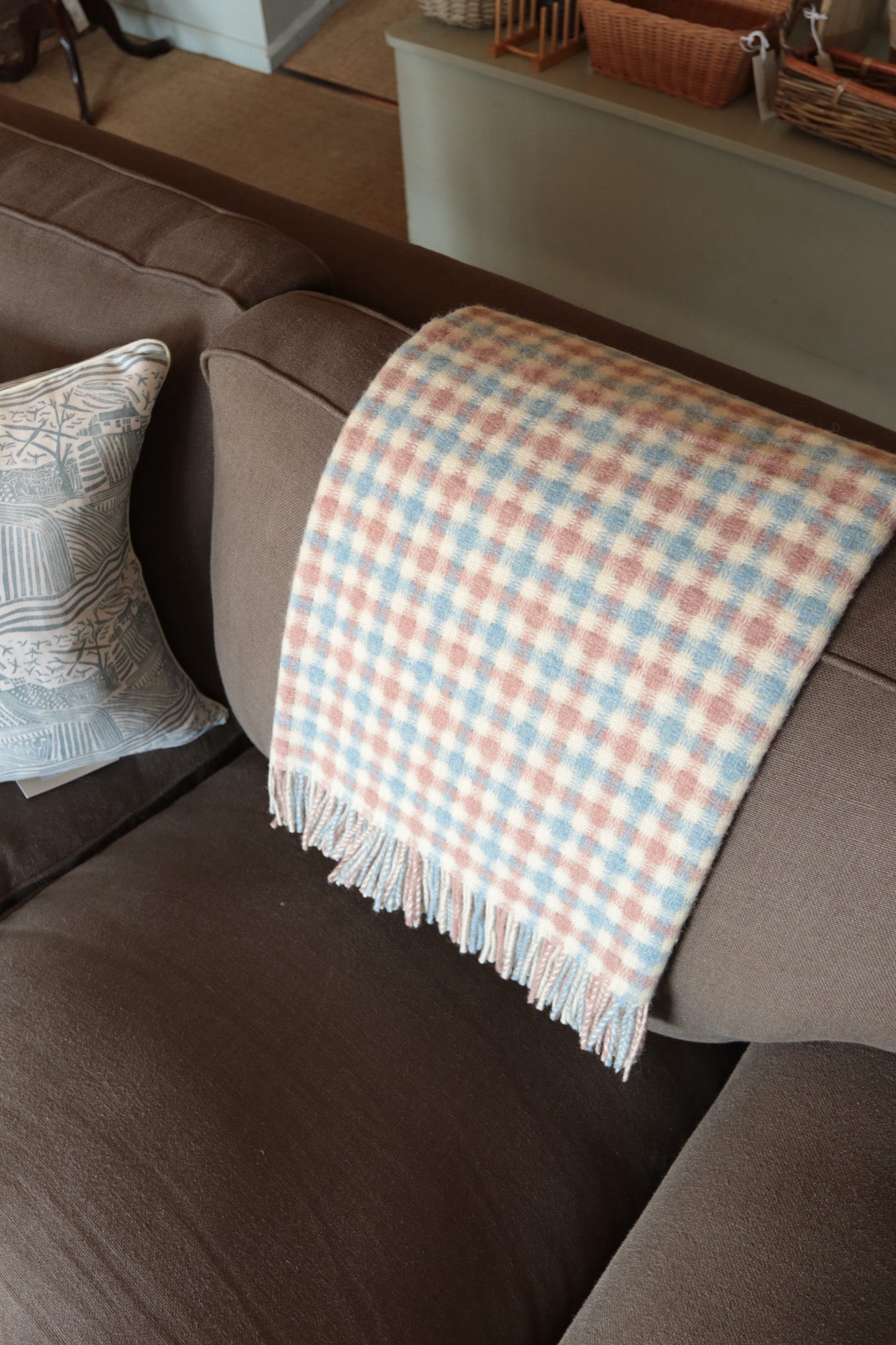 Spring Gingham Throw