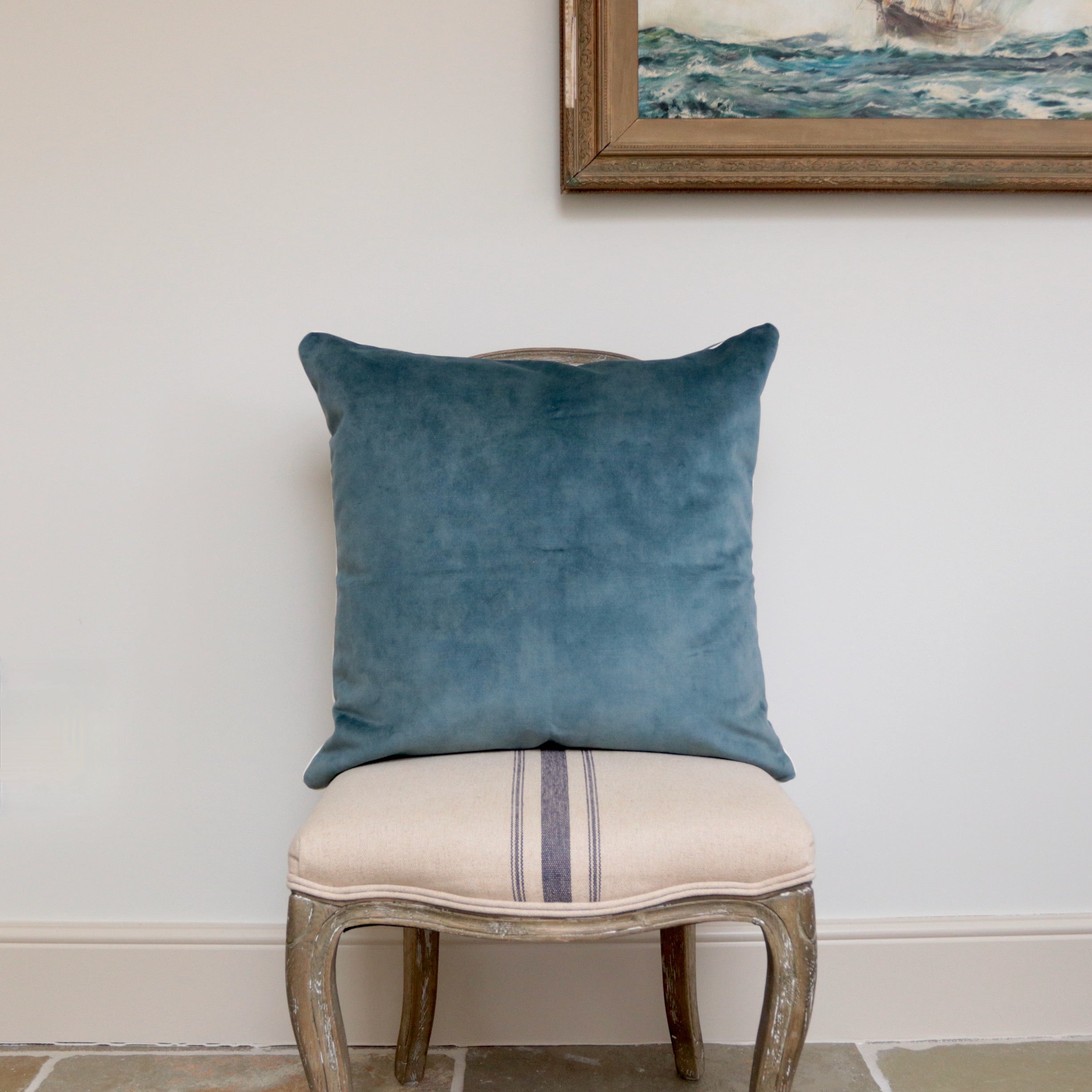 Muscari Velvet Cushion