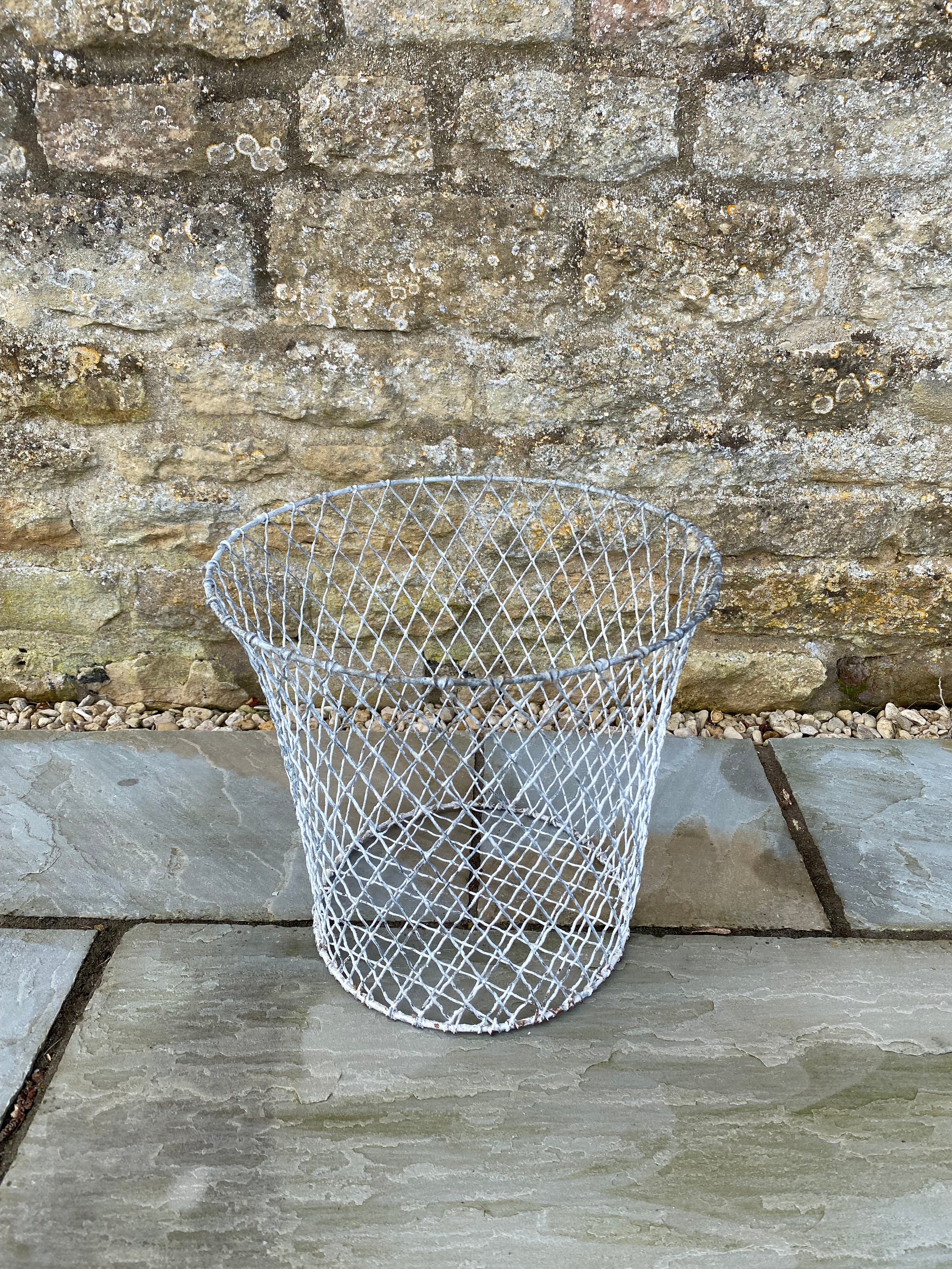 Vintage Wire Waste Paper Bin