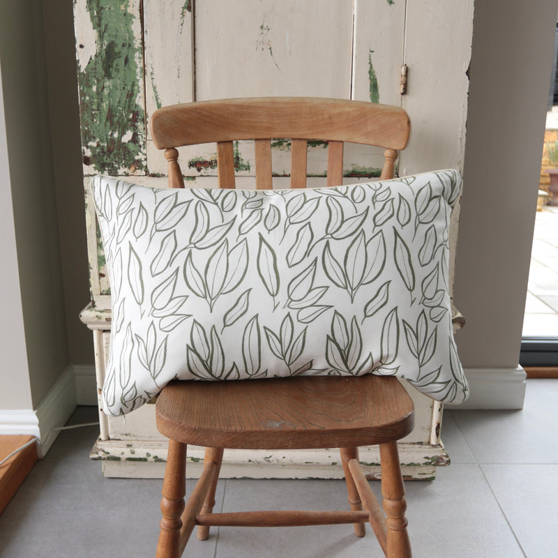 Laurel Leaf Cushion