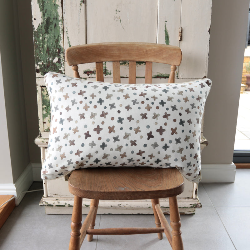 Noughts & Crosses Cushion