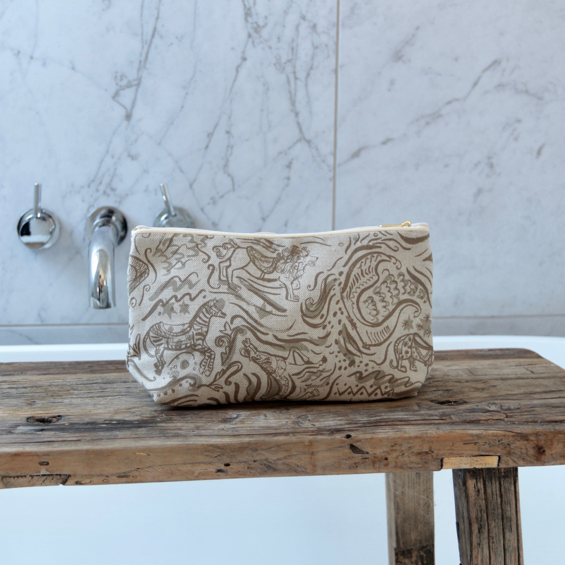 Carousel Washbag
