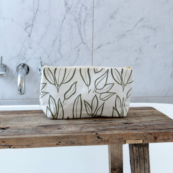 Laurel Washbag