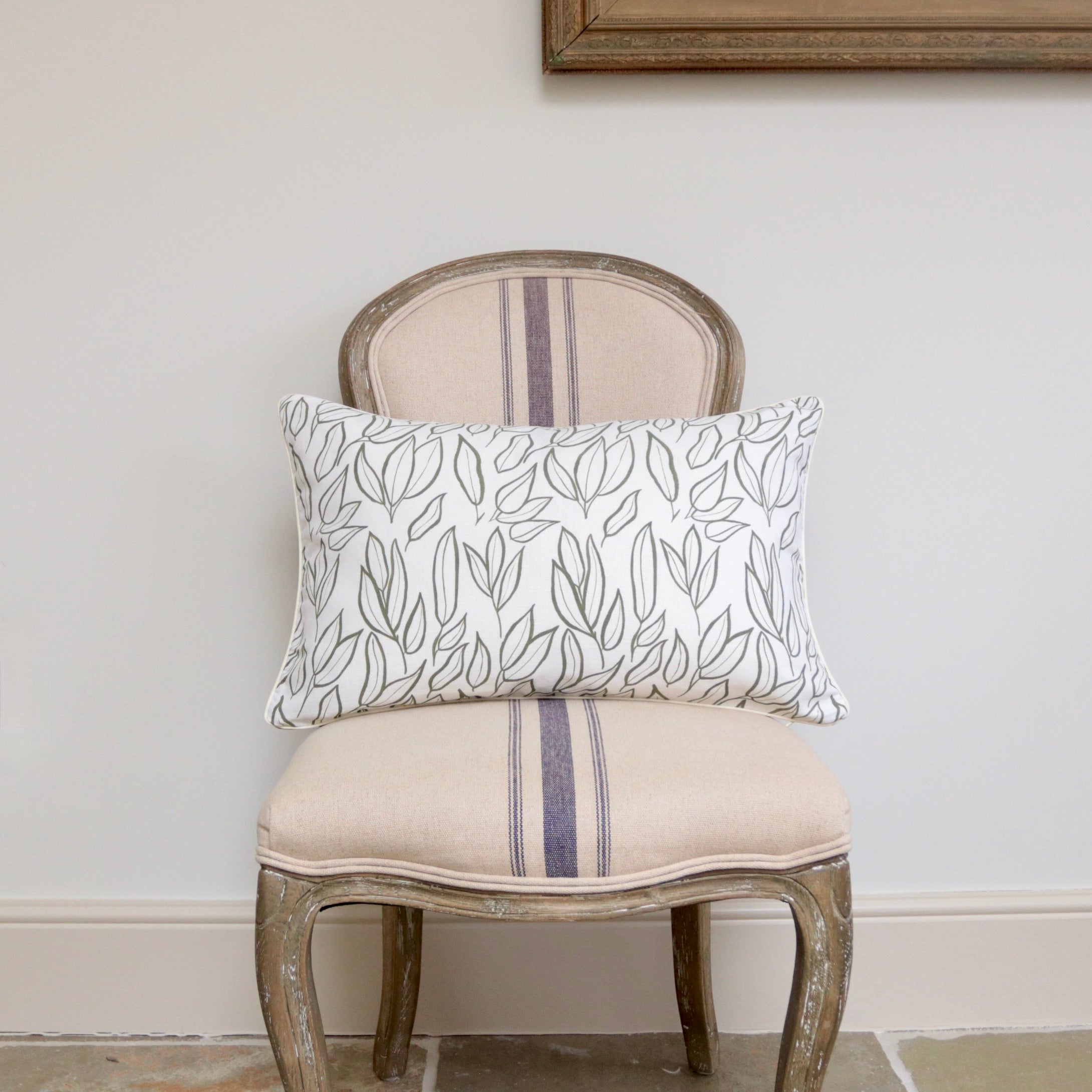 Laurel Leaf Cushion
