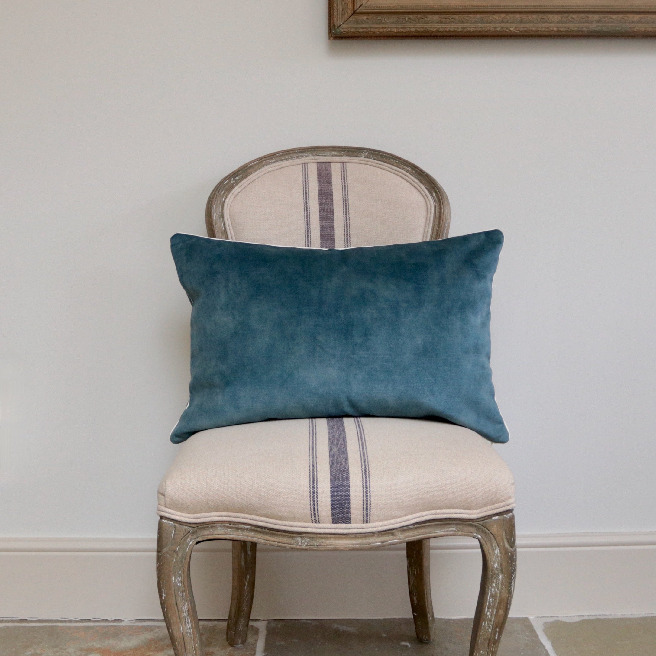 Muscari Velvet Cushion